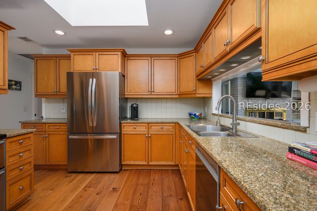 24 Royal Crest Dr, Hilton Head Island, SC 29928