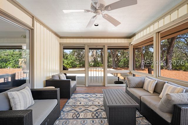 24 Royal Crest Dr, Hilton Head Island, SC 29928