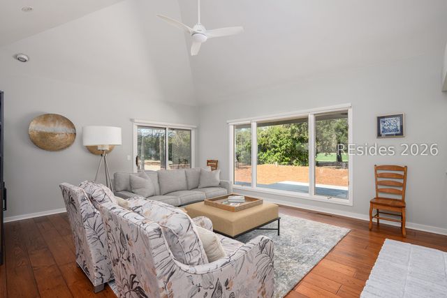 24 Royal Crest Dr, Hilton Head Island, SC 29928