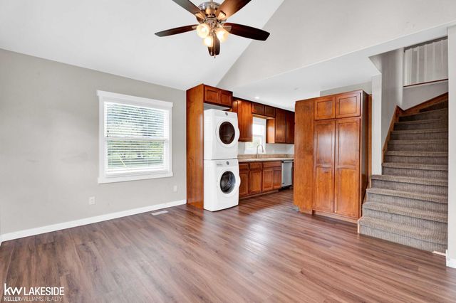 42040 Ryan Road, Sterling Heights, MI 48314