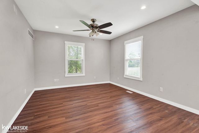 42040 Ryan Road, Sterling Heights, MI 48314