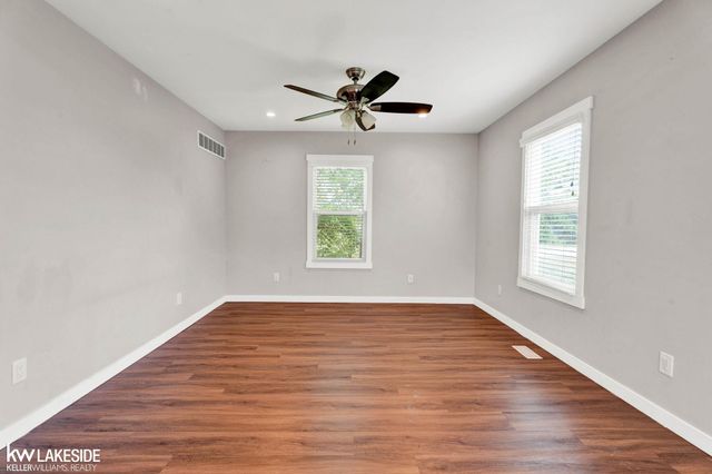 42040 Ryan Road, Sterling Heights, MI 48314