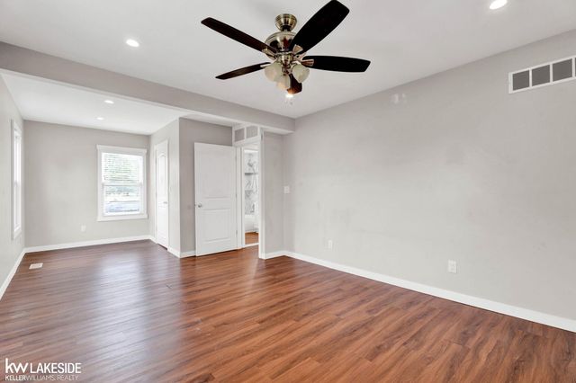 42040 Ryan Road, Sterling Heights, MI 48314