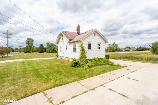 42040 Ryan Road, Sterling Heights, MI 48314