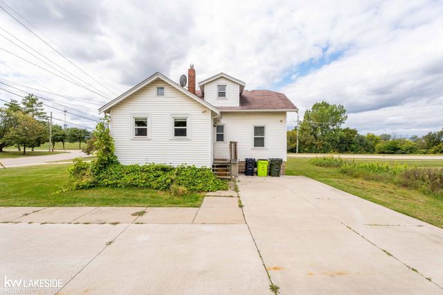 42040 Ryan Road, Sterling Heights, MI 48314