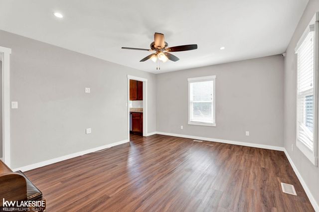 42040 Ryan Road, Sterling Heights, MI 48314