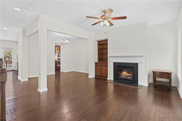 849 Ivy Vine Pl, Milton, GA 30004