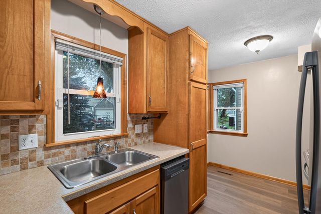 4914 Morgan Avenue N, Minneapolis, MN 55430