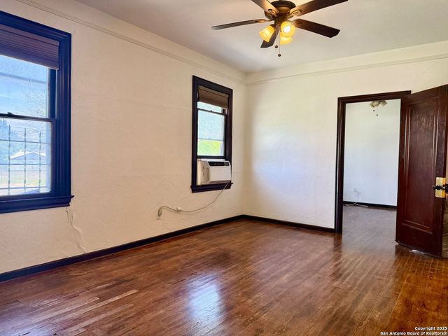 810 W Craig Pl Unit 103, San Antonio, TX 78212
