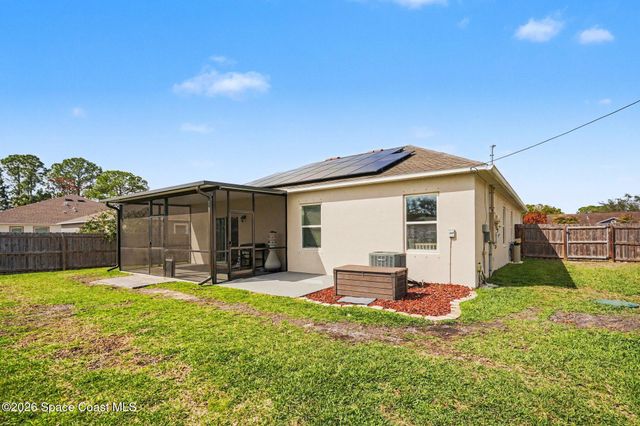 1754 Ashcroft Street NW, Palm Bay, FL 32907