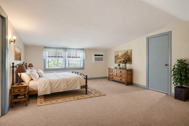 530 W Main St, Smithville, TN 37166