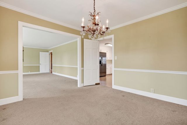 530 W Main St, Smithville, TN 37166