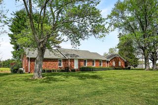 530 W Main St, Smithville, TN 37166