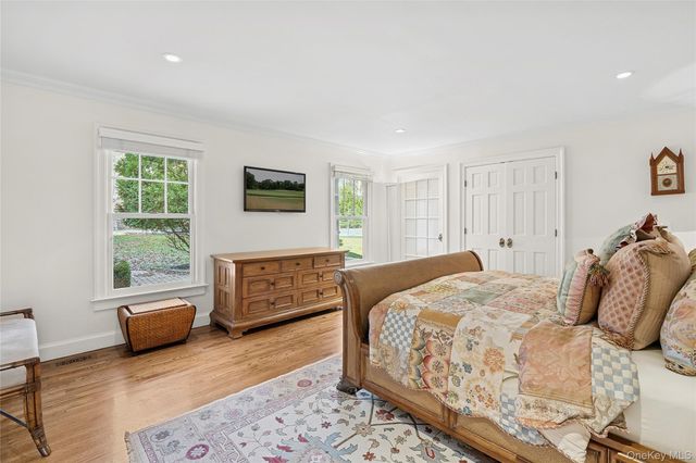 8 East Ridge Court, Westhampton, NY 11977