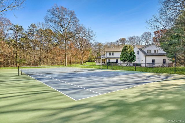 8 East Ridge Court, Westhampton, NY 11977