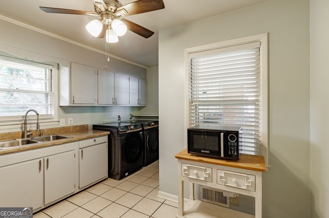 325 Jefferson River Road, Athens, GA 30607