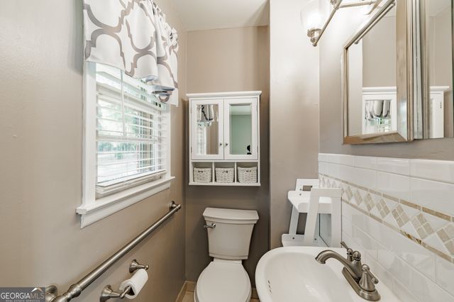 325 Jefferson River Road, Athens, GA 30607