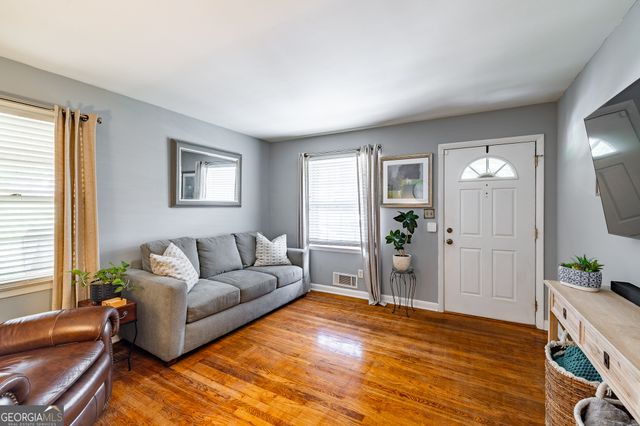 325 Jefferson River Road, Athens, GA 30607