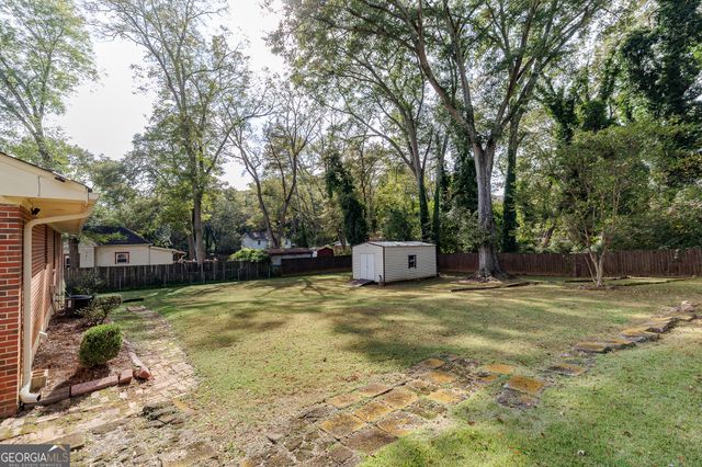 325 Jefferson River Road, Athens, GA 30607