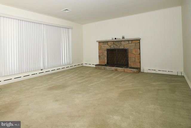 100 W 47TH ST, Reading, PA 19606