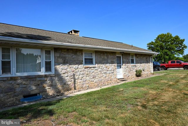 100 W 47TH ST, Reading, PA 19606