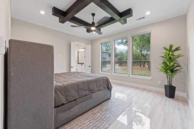 2053 Glenhollow Drive, Weatherford, TX 76088