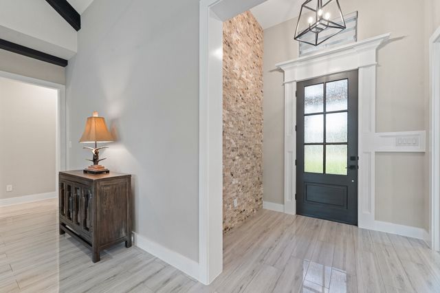 2053 Glenhollow Drive, Weatherford, TX 76088