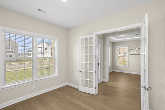 6010 PAINTED SKIES DR, Spring Hill, TN 37174