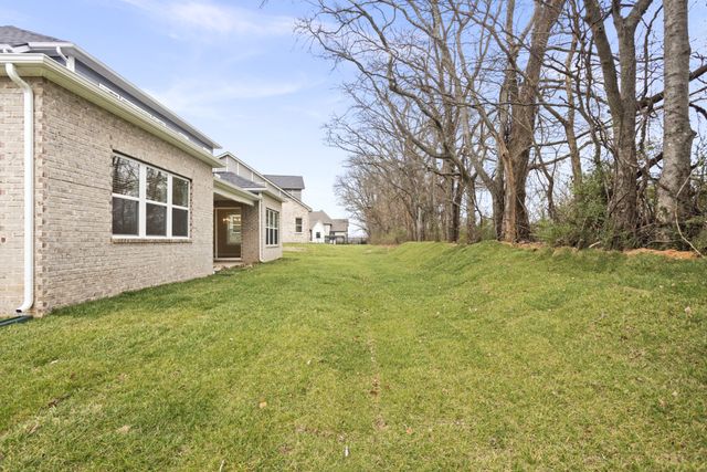 6010 PAINTED SKIES DR, Spring Hill, TN 37174