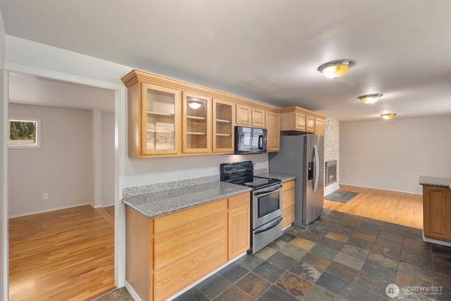 15420 SE 144th Place, Renton, WA 98059