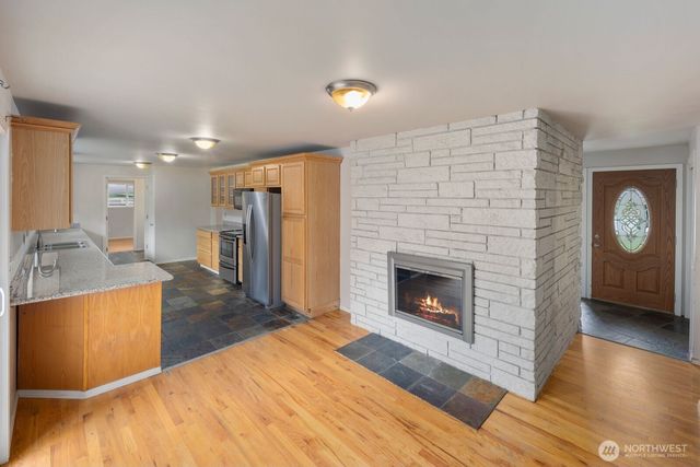 15420 SE 144th Place, Renton, WA 98059