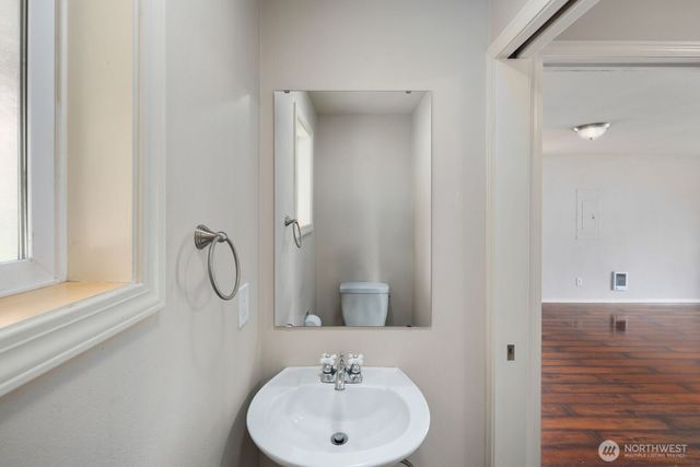 15420 SE 144th Place, Renton, WA 98059