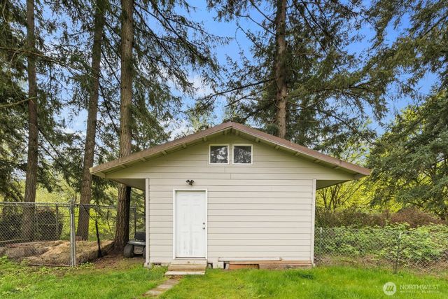 15420 SE 144th Place, Renton, WA 98059