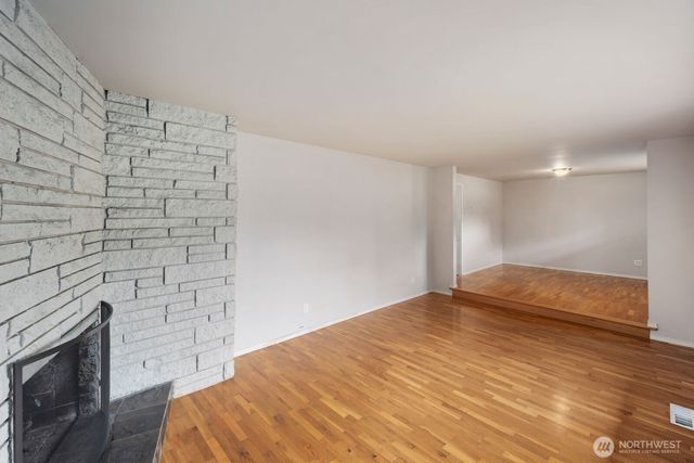 15420 SE 144th Place, Renton, WA 98059