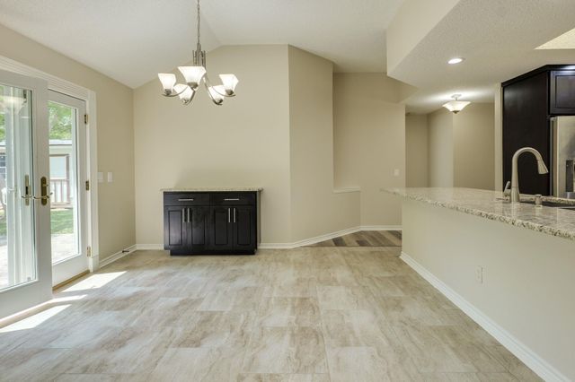 6613 Bramber LN, Austin, TX 78754