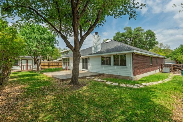 6613 Bramber LN, Austin, TX 78754