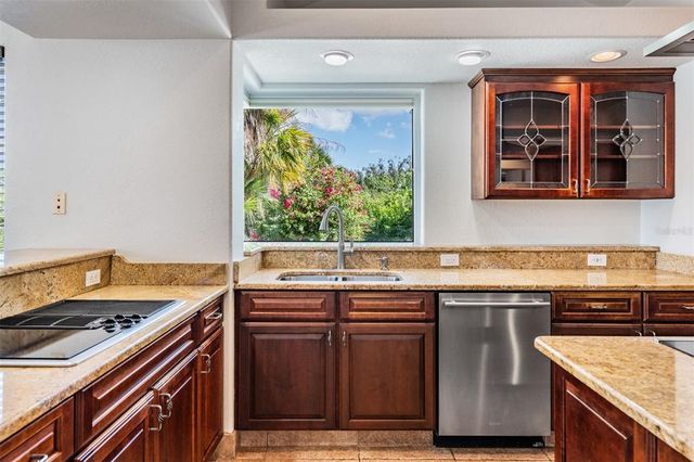 4710 TROYDALE ROAD, Tampa, FL 33615