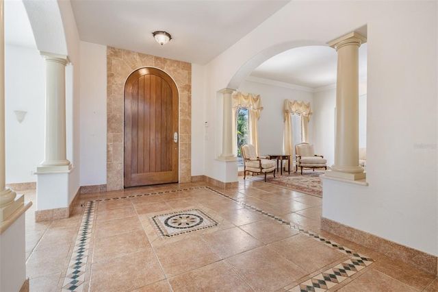 4710 TROYDALE ROAD, Tampa, FL 33615