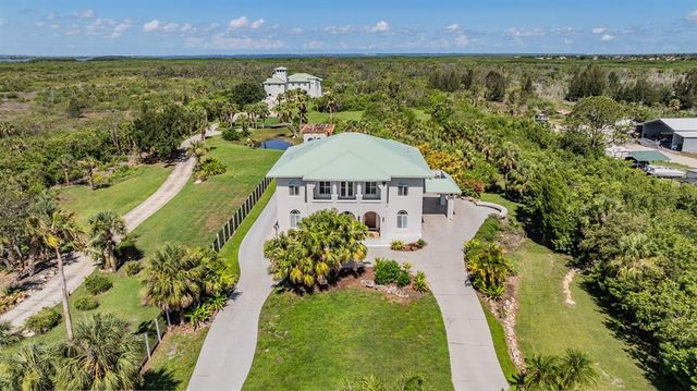 4710 TROYDALE ROAD, Tampa, FL 33615