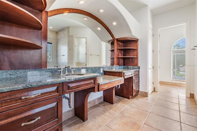 4710 TROYDALE ROAD, Tampa, FL 33615
