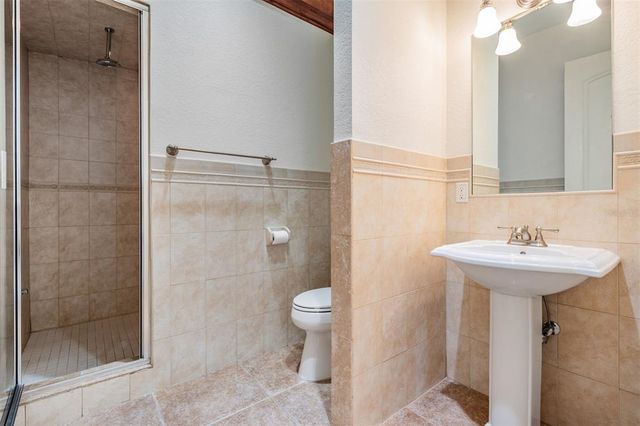4710 TROYDALE ROAD, Tampa, FL 33615