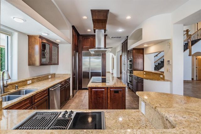 4710 TROYDALE ROAD, Tampa, FL 33615