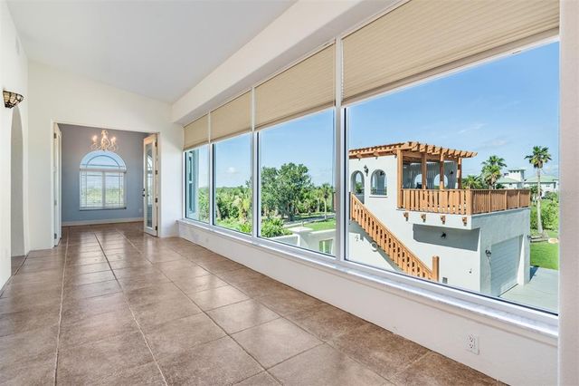4710 TROYDALE ROAD, Tampa, FL 33615