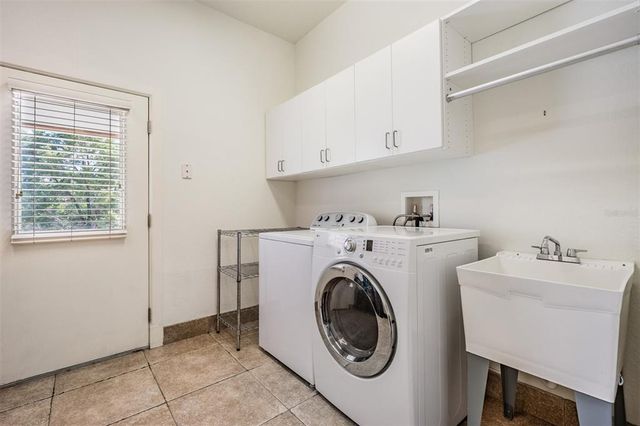 4710 TROYDALE ROAD, Tampa, FL 33615