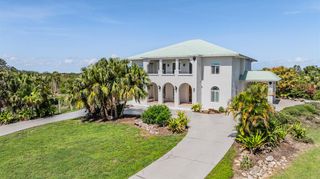 4710 TROYDALE ROAD, Tampa, FL 33615