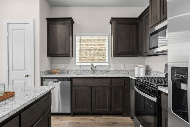936 Cawthorne Trail, Fort Worth, TX 76108