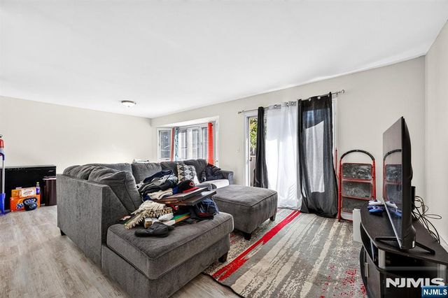 776-784 N 6th Street 6, Newark, NJ 07107