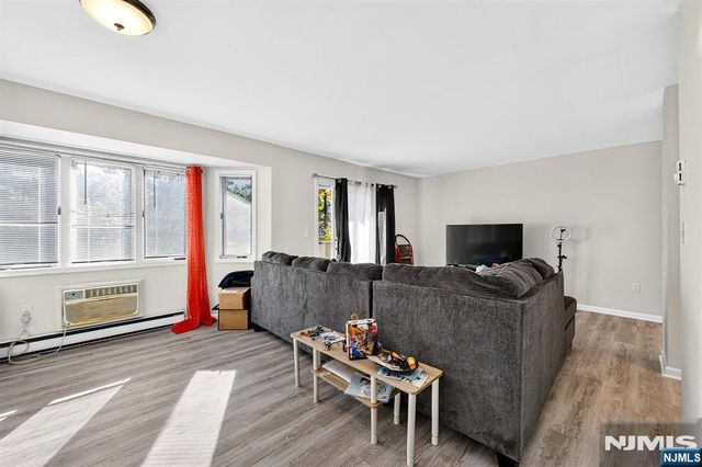 776-784 N 6th Street 6, Newark, NJ 07107
