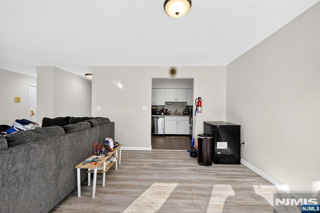 776-784 N 6th Street 6, Newark, NJ 07107