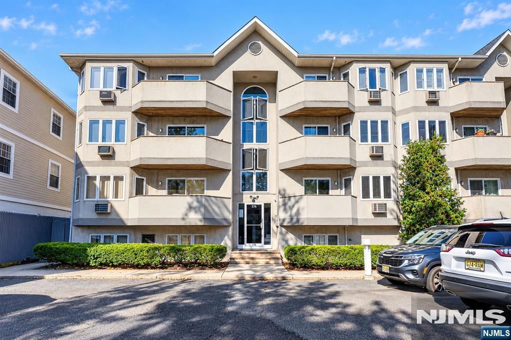 776-784 N 6th Street 6, Newark, NJ 07107